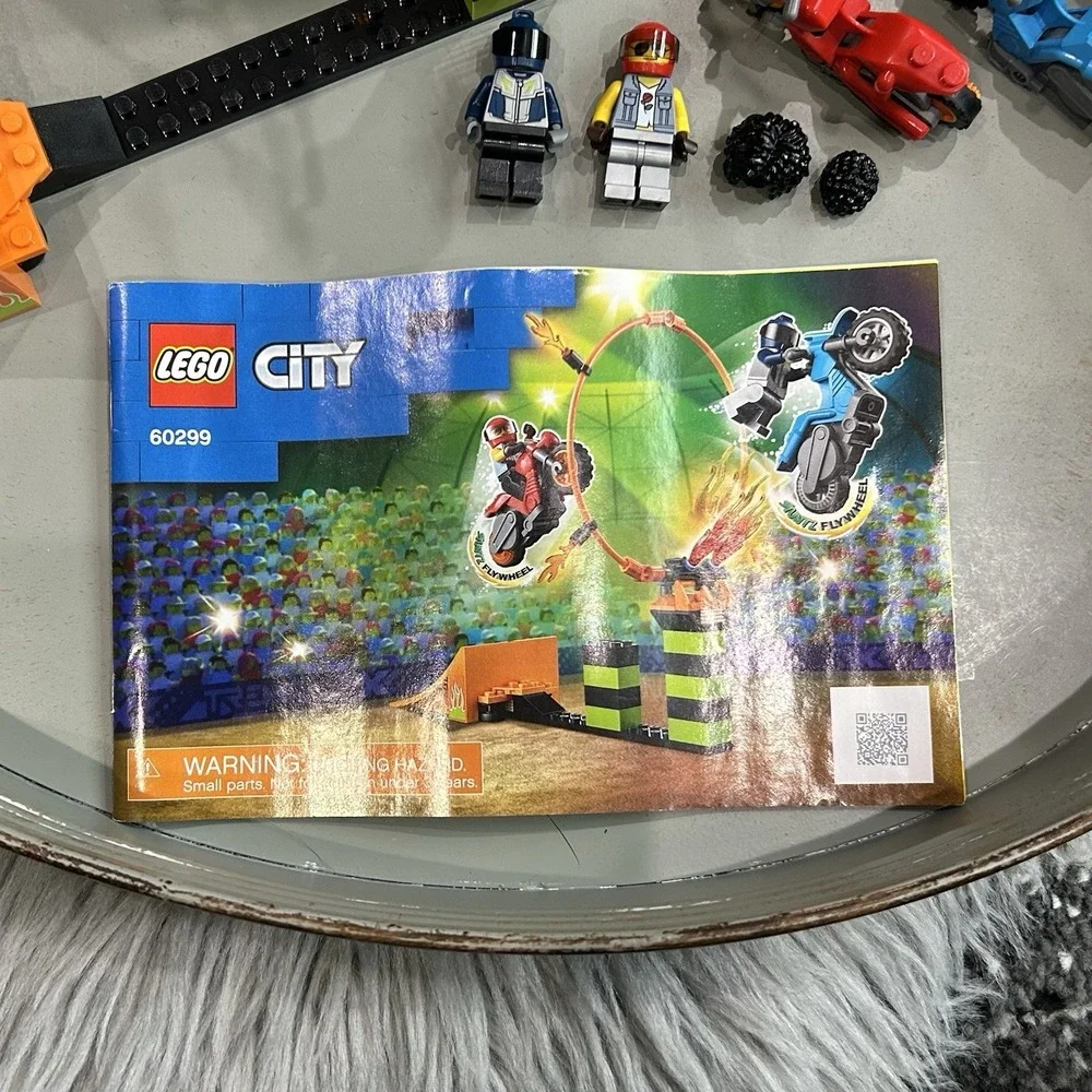 Lego City Stunt Competition‎ Building Toy Set 73pcs 60299 Complete